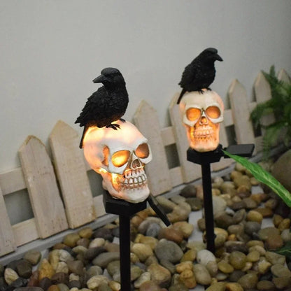 Raven Skull Solar Path Light