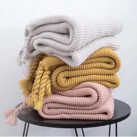 Miravique Tassel Knitted Blanket