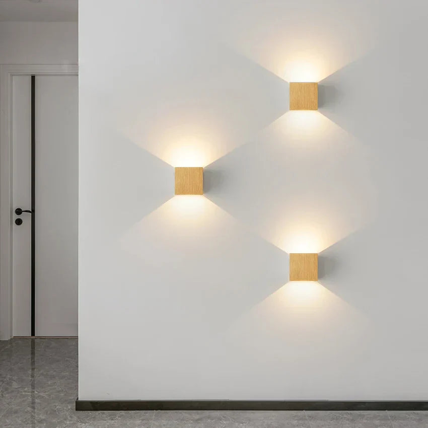 Eclat Romanov - Elegant wall lamp