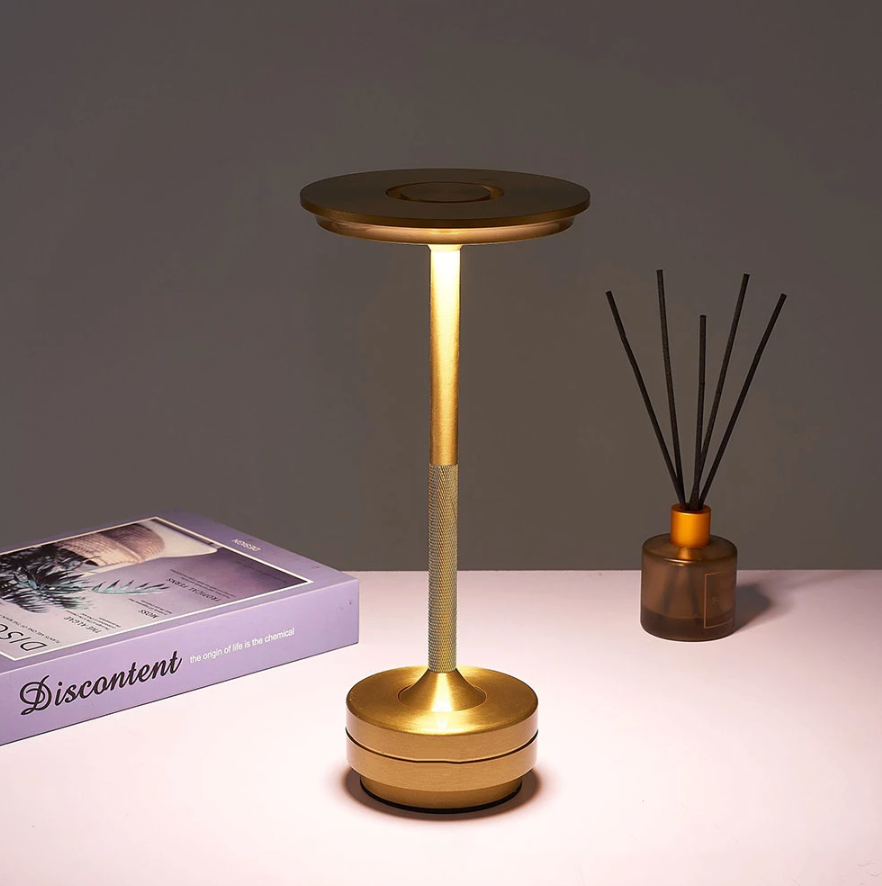 The "Disc" Rechargeable and Dimmable Aluminium Lamp