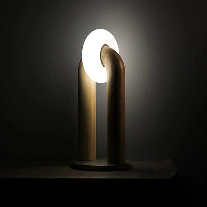 ArchedLight - Innovative table lamp