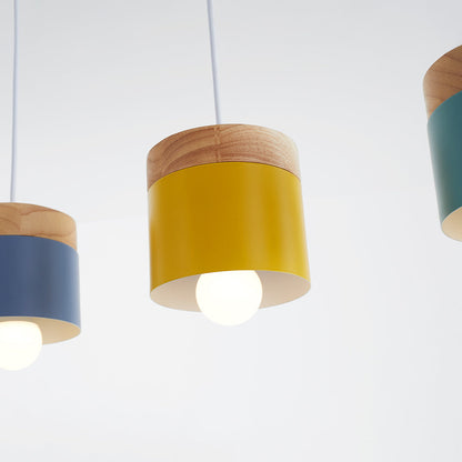 DesignBoîte – Chic and Contemporary Pendant Lamp