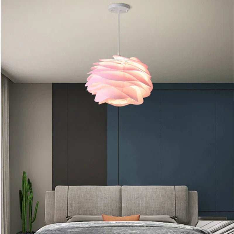 CrystalPetal - Rozenkrans ceiling light