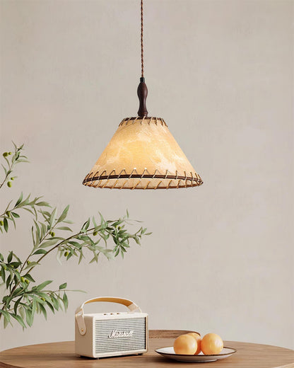 WoodLumiere – Elegant Wooden Pendant Lamp