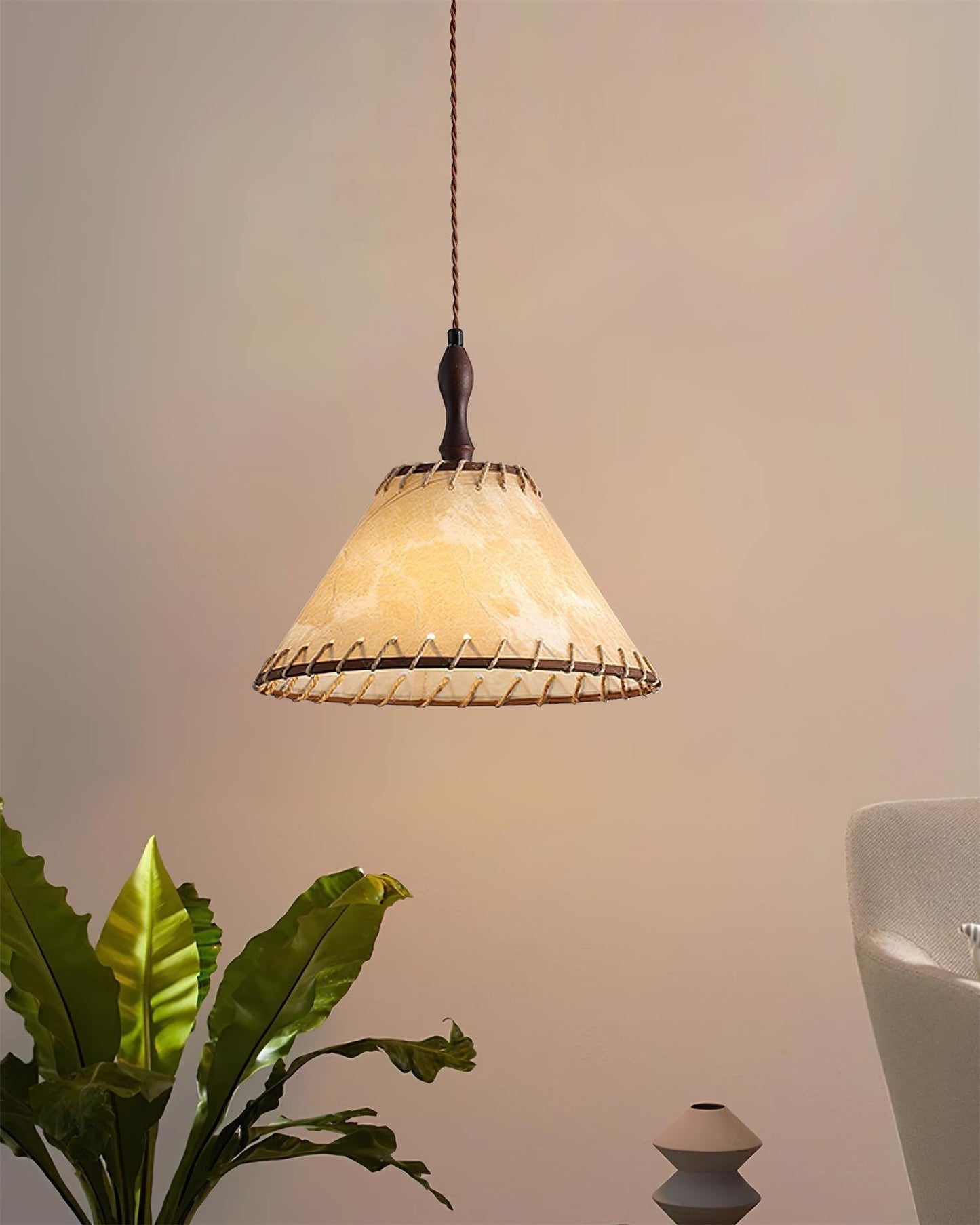 WoodLumiere – Elegant Wooden Pendant Lamp