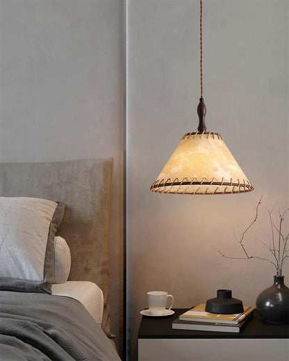 WoodLumiere – Elegant Wooden Pendant Lamp