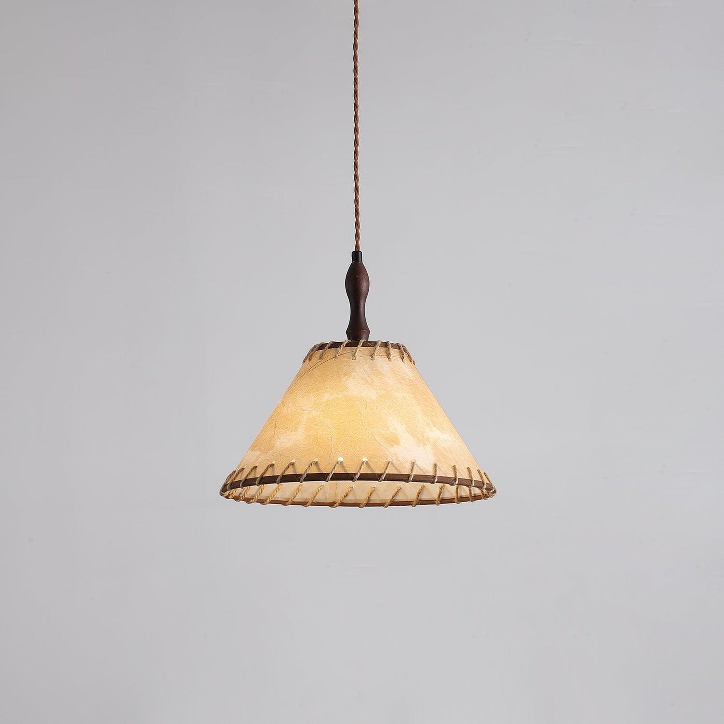 WoodLumiere – Elegant Wooden Pendant Lamp