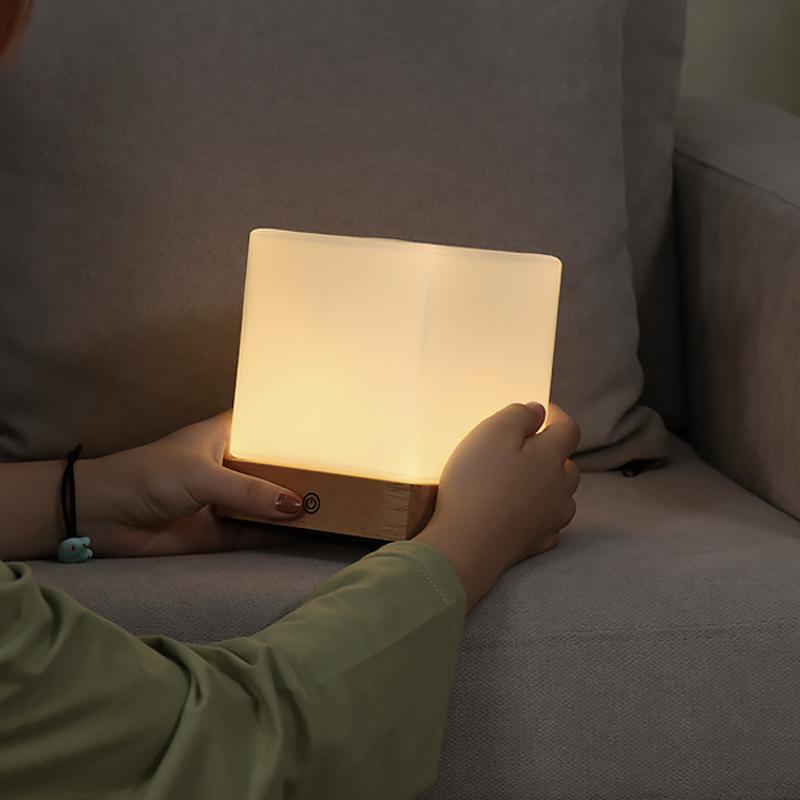 GloedCube - Cordless LED Table Lamp Battery Operated for Nordic Mini Desk Lighting