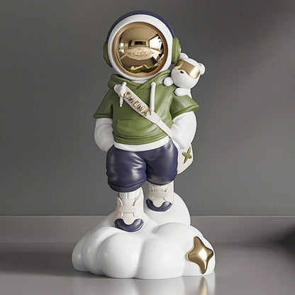 Streetwear Outfit Astronaut Decor