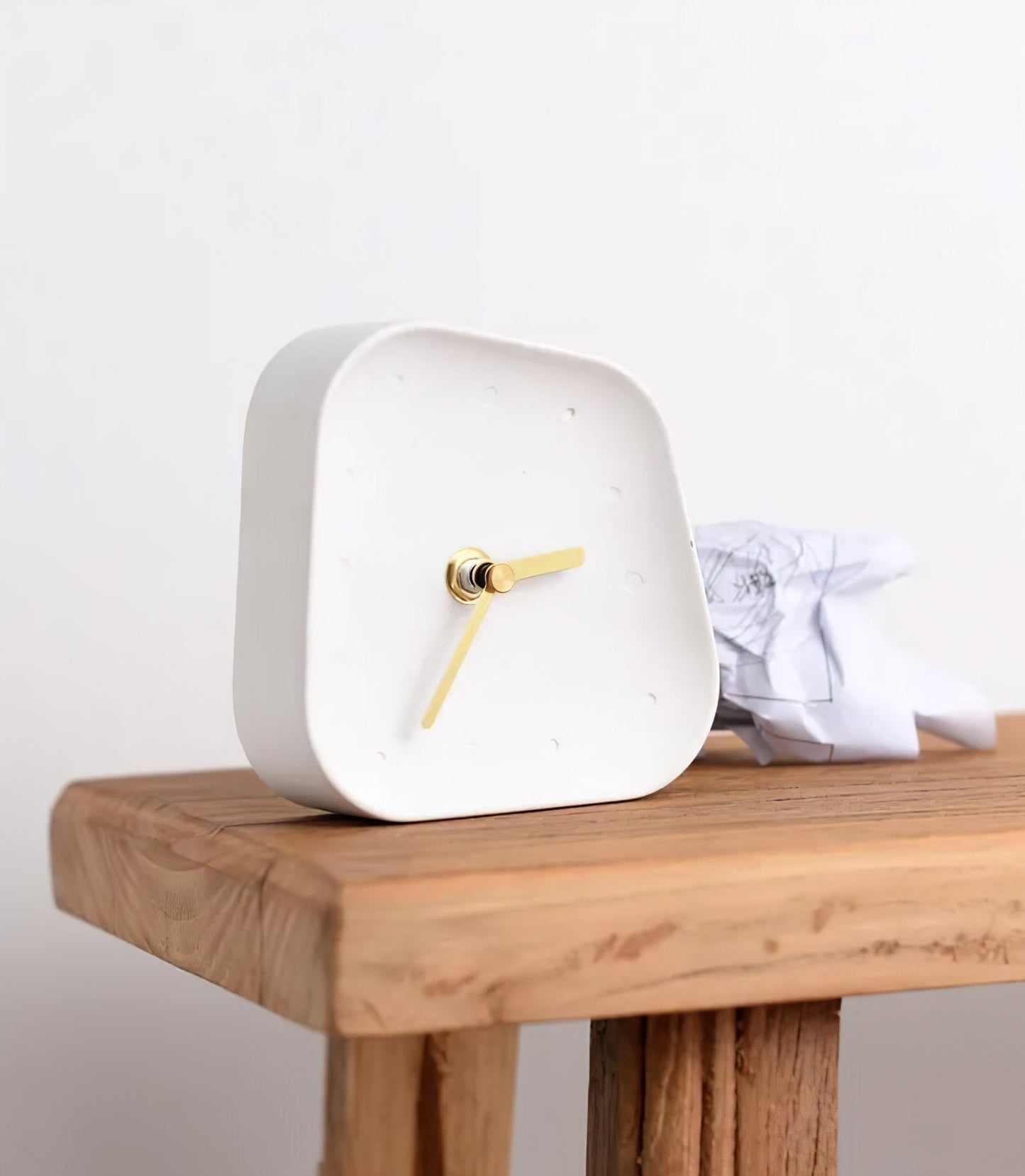 Modern Cement Desk Clock - Minimalist Concrete Timepiece with Quiet Quartz Movement