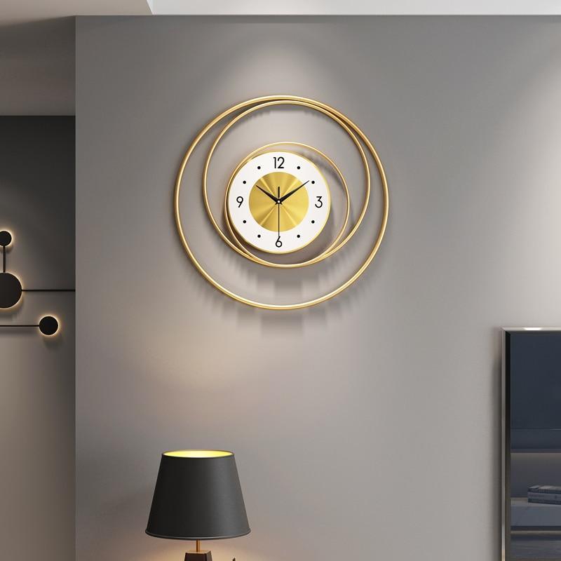 Ariannahe Clock