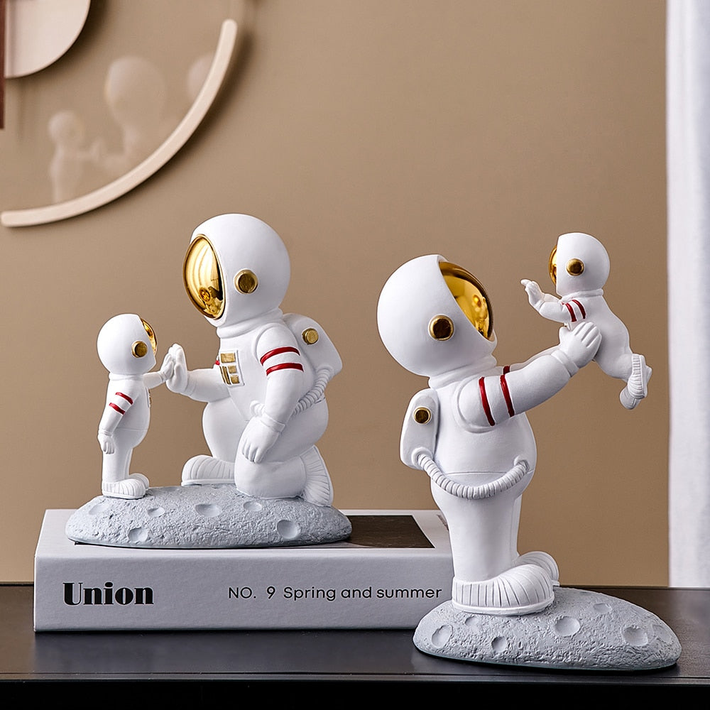 Astronaut Family Statues