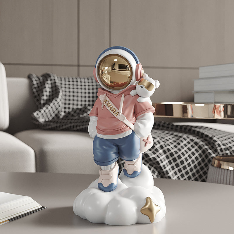 Streetwear Outfit Astronaut Decor