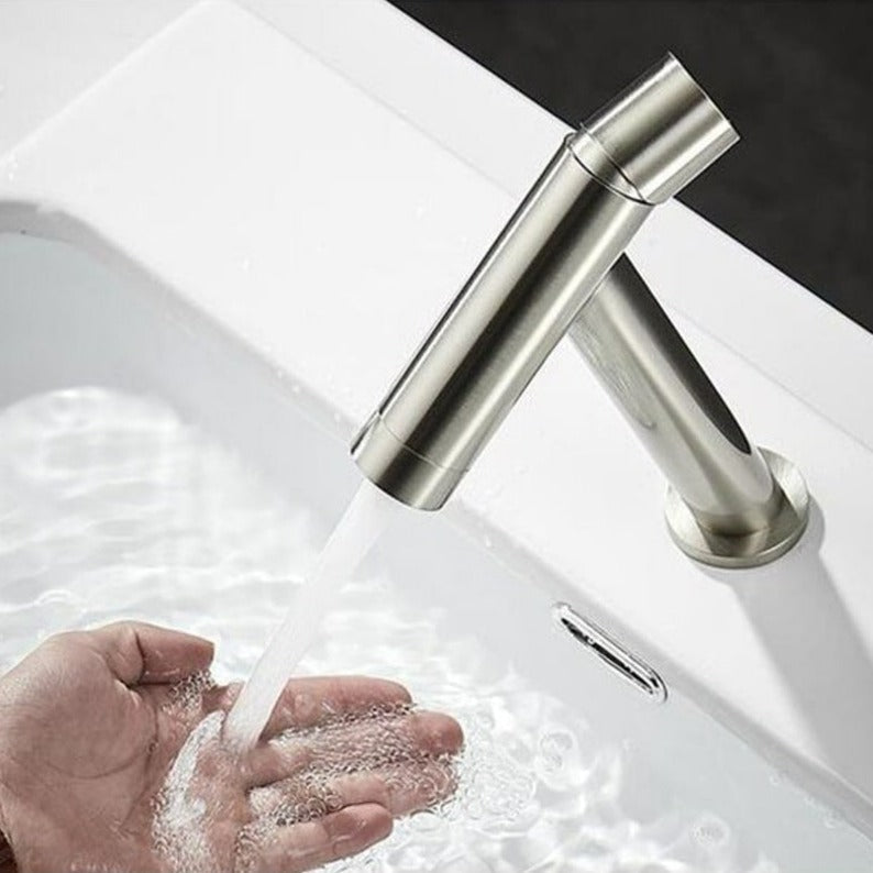 Miravique - Modern Single Handle Bathroom Faucet