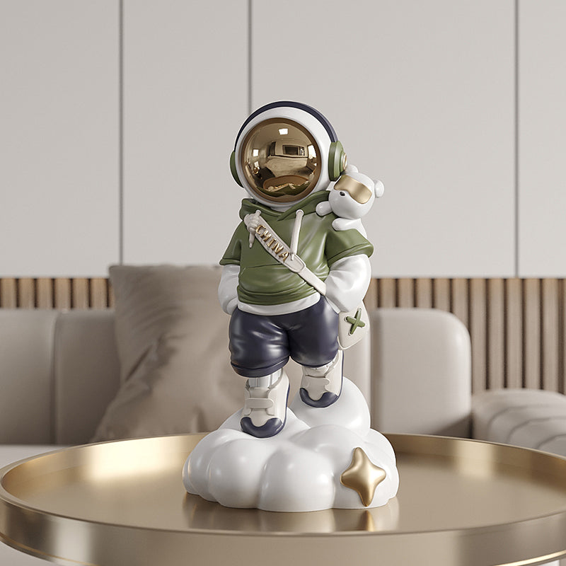 Streetwear Outfit Astronaut Decor