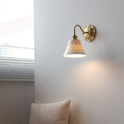 CeramiLuxe - Distinctive Brass and Ceramic Wall Light