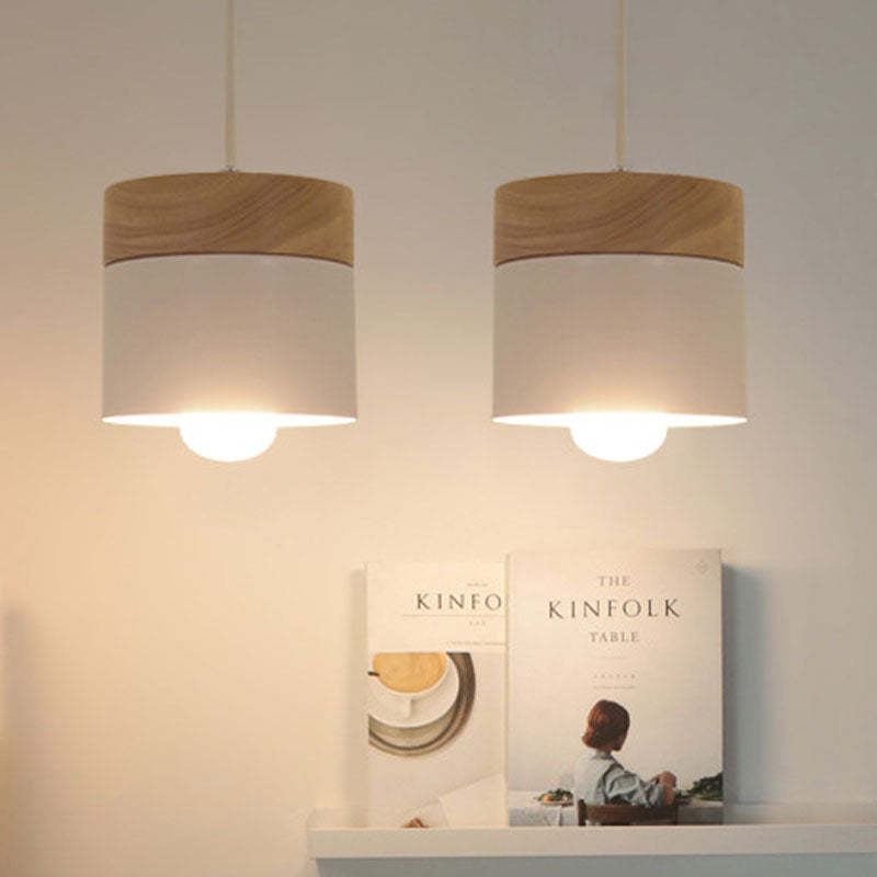 DesignBoîte – Chic and Contemporary Pendant Lamp