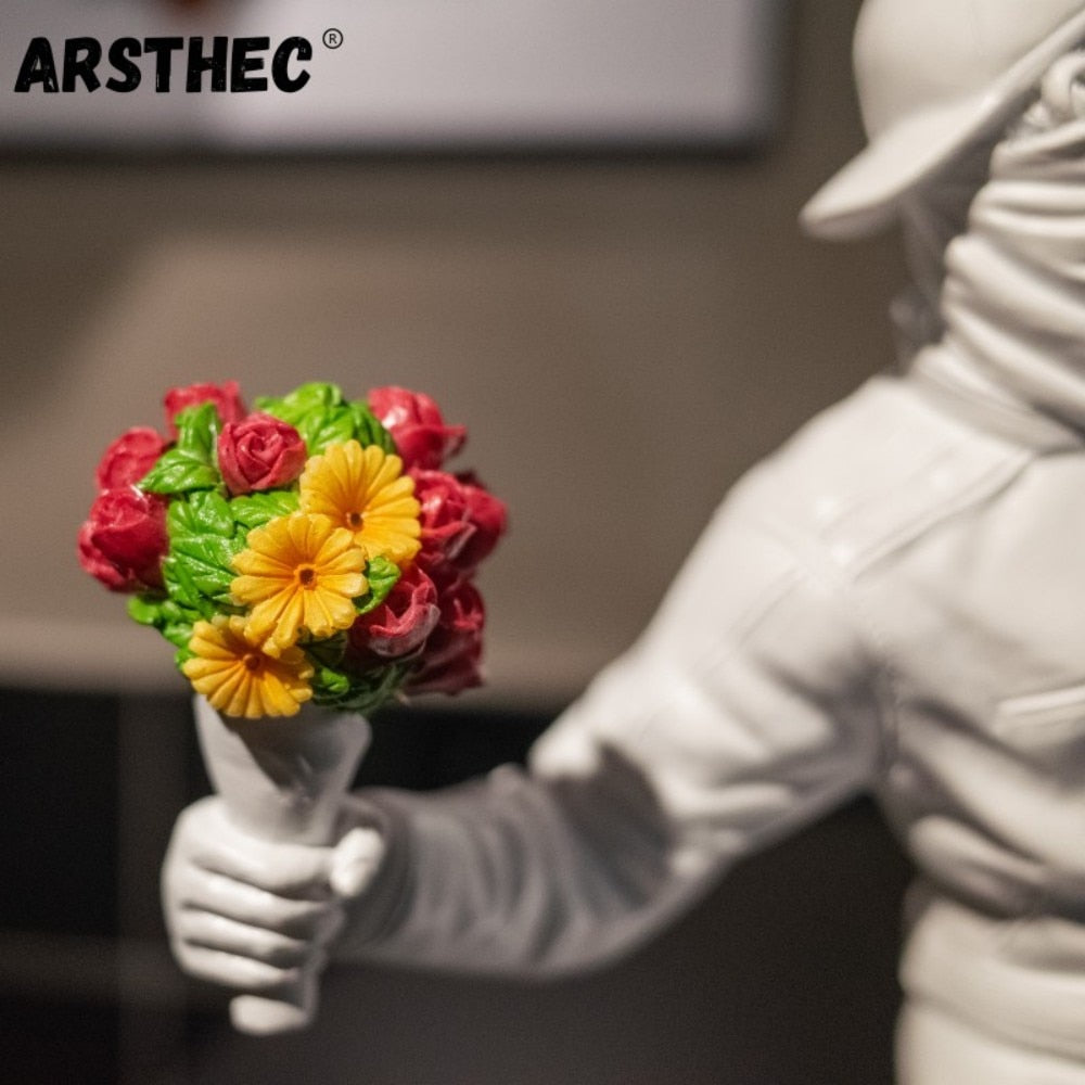 Masked Flower Thrower Sculpture - Arsthec®