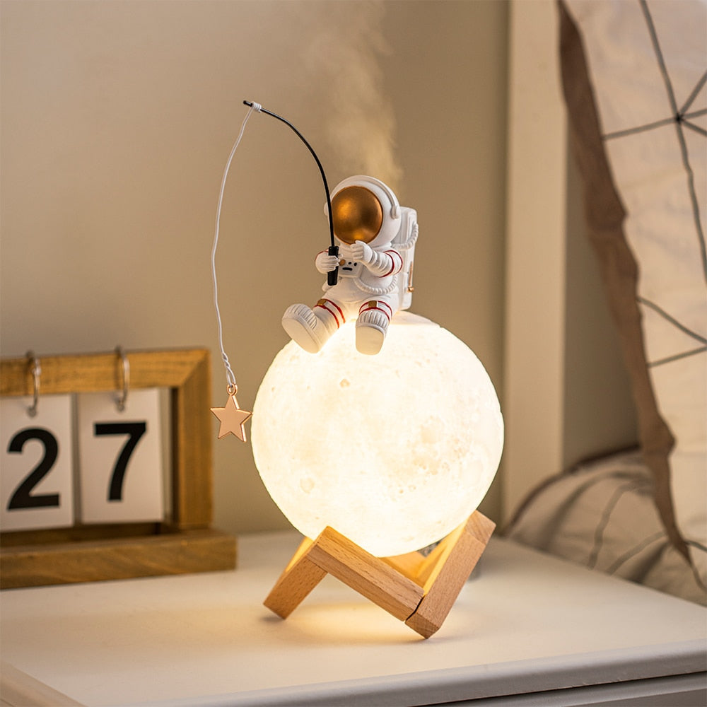 Star Catcher Astronaut Humidifier