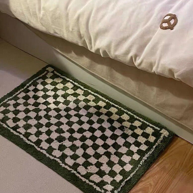 Classic Checkered Mat