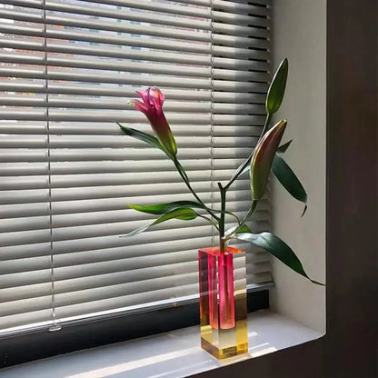 Crystal Effect Gradient Vase