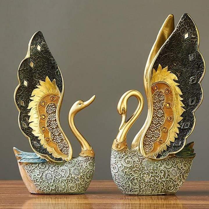 Diana Elegant Swan Decor