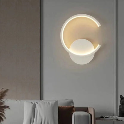 LumiEdge - Modern LED wall light lamp