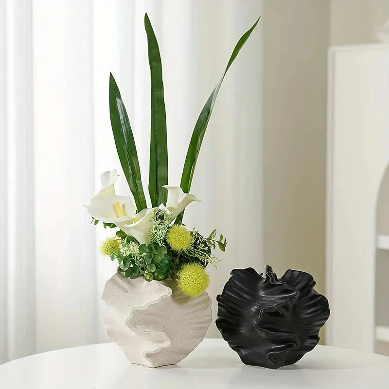 Geometric Wavy Pattern Porcelain Vase