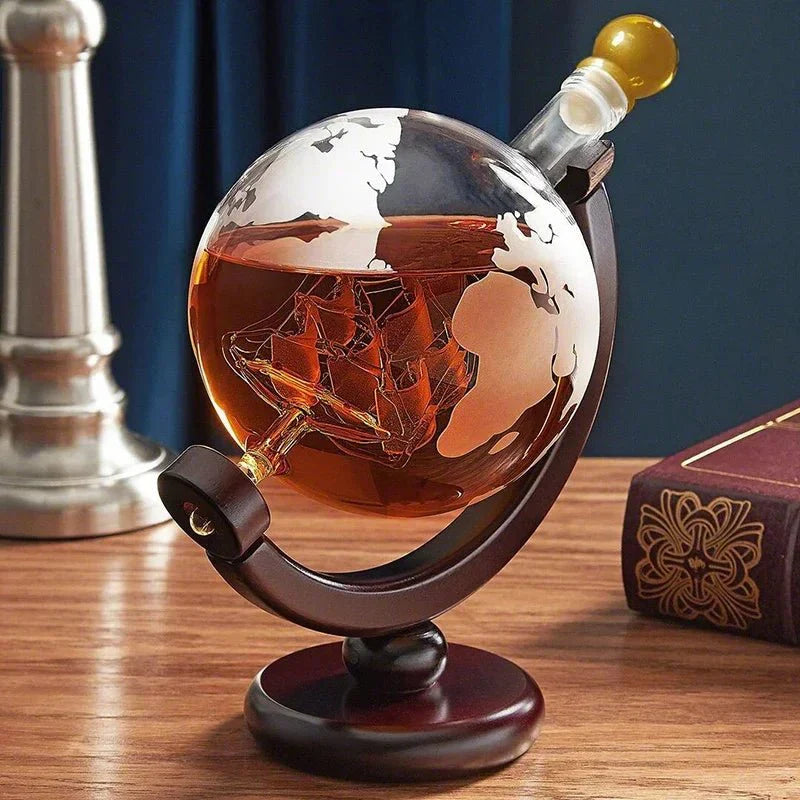 Globe Decanter & Whisky Glasses Set