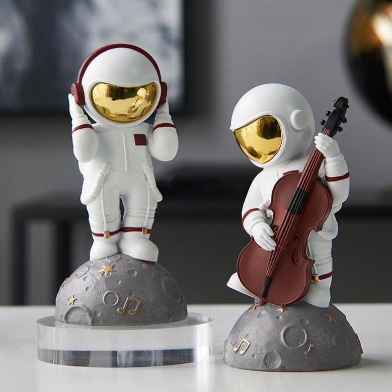 Jaina Astronaut Decor/Sculpture