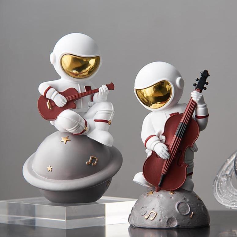 Jaina Astronaut Decor/Sculpture