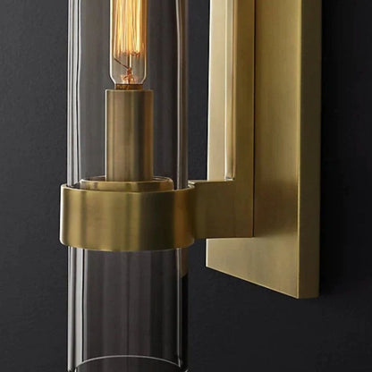 Kesare Sconce