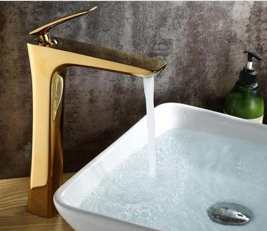 Luxury Golden Finish Washroom Faucet