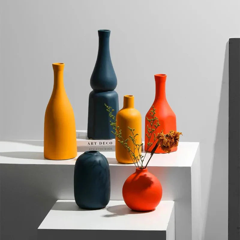 Minimalist Solid Colour Bright Ceramic Vase