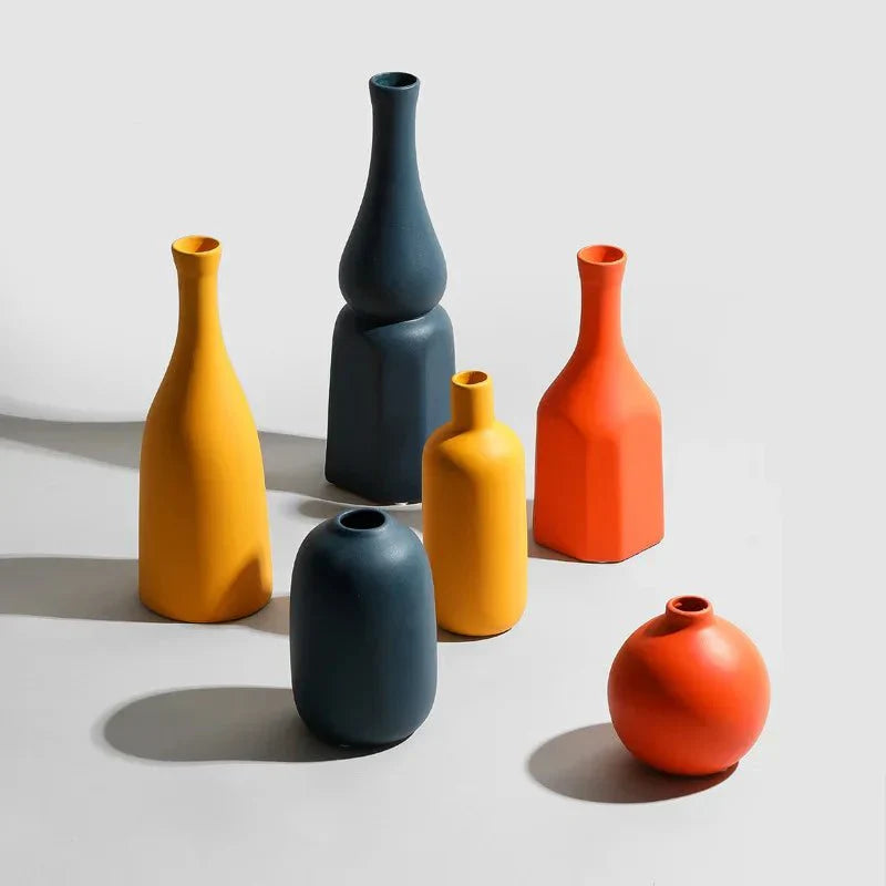 Minimalist Solid Colour Bright Ceramic Vase