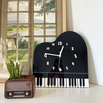 Modern Quartz 'Piano' Wall Clock