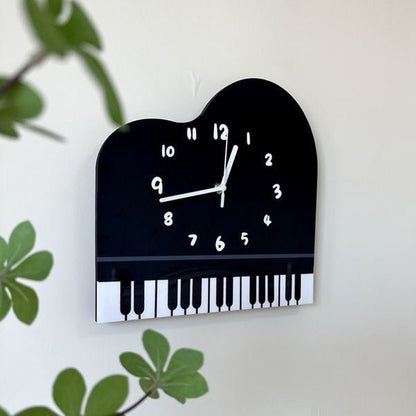 Modern Quartz 'Piano' Wall Clock