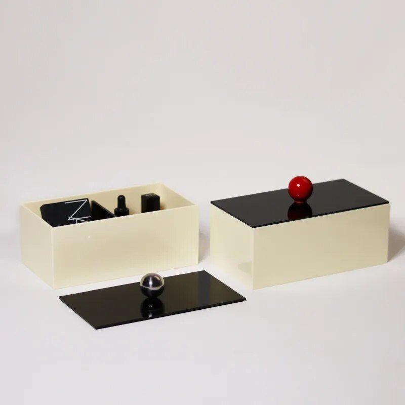 Multifunctional Storage Box With Lid