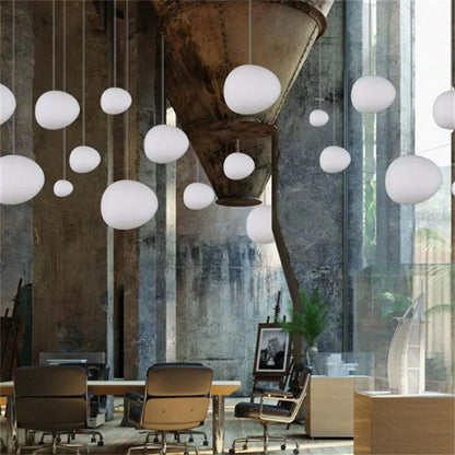 Nado Pendant Light