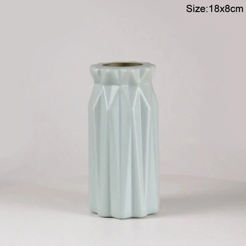 Pretty Pastel Coloured Flower Vase