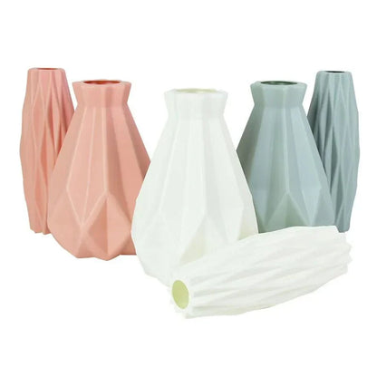 Pretty Pastel Coloured Flower Vase