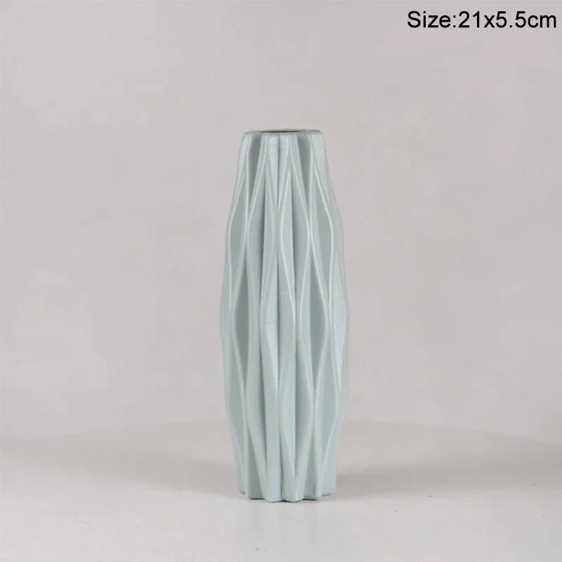 Pretty Pastel Coloured Flower Vase