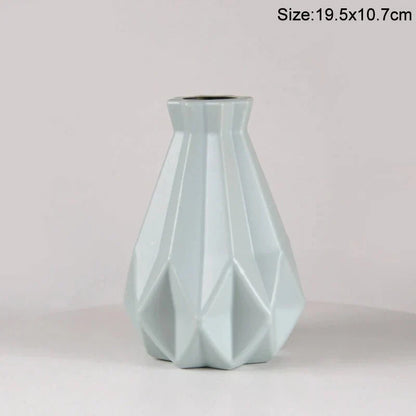 Pretty Pastel Coloured Flower Vase