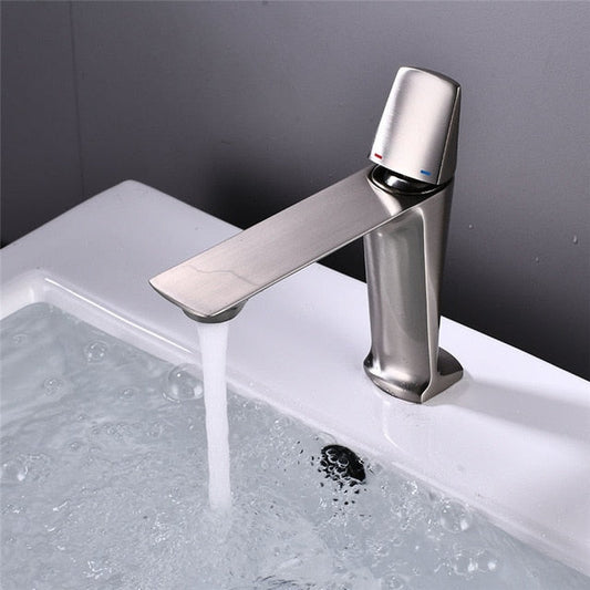 Miravique - Modern Bathroom Faucet