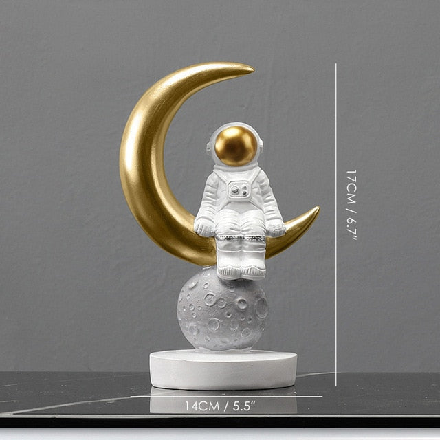 Spaceman Figurines Sculpture