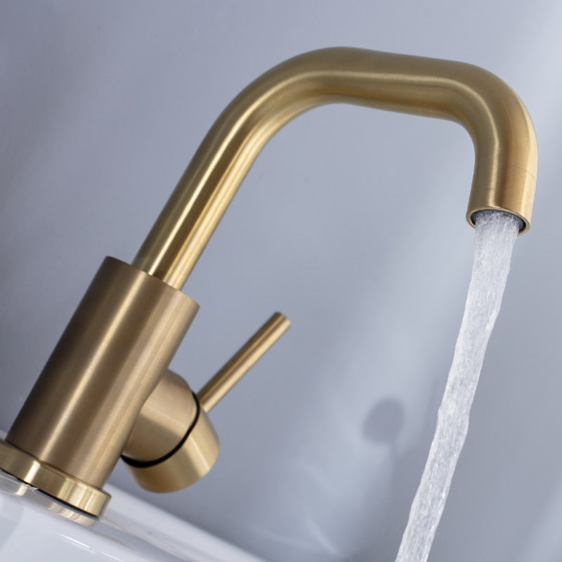 Miravique Brass Single Handle Bathroom Faucet