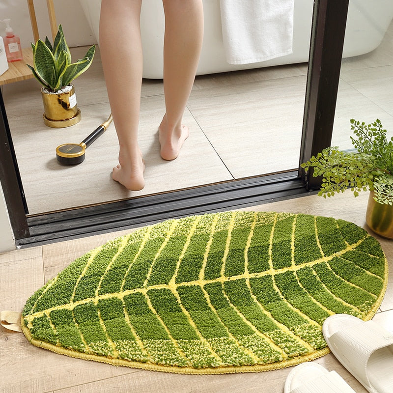 Miravique Banana Leaf Bath Mat