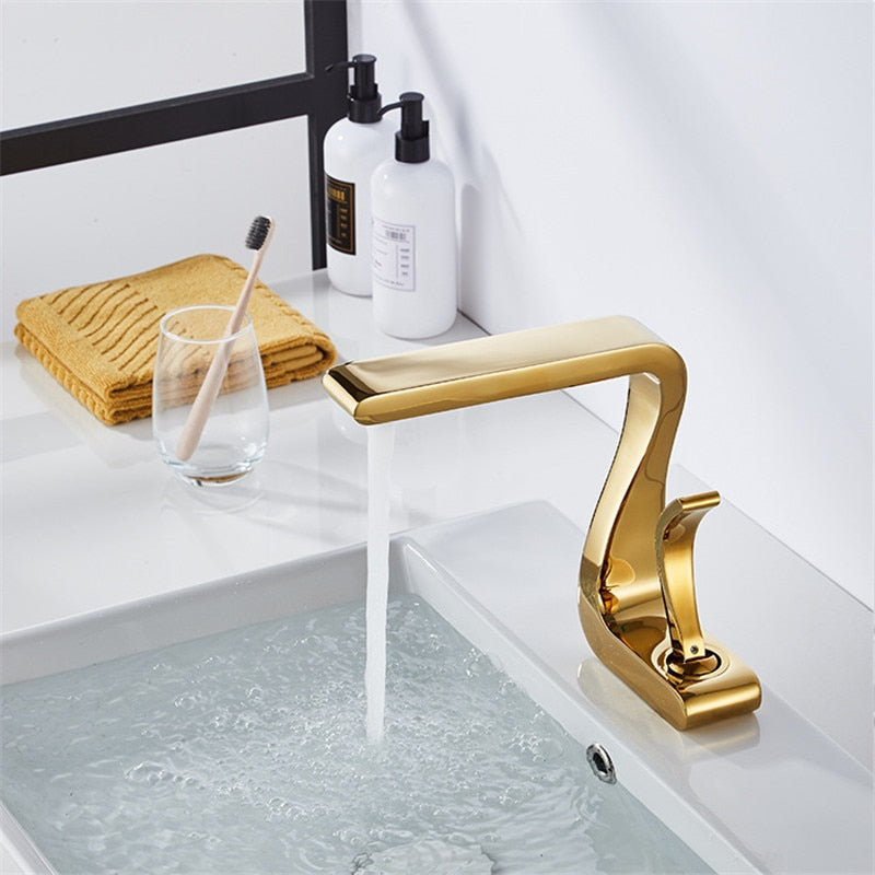 Miravique - Modern Curved Basin Faucet