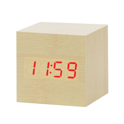 Nordic Voice-Controlled LED Alarm Clock – USB Rechargeable, Modern Design with Bright Display