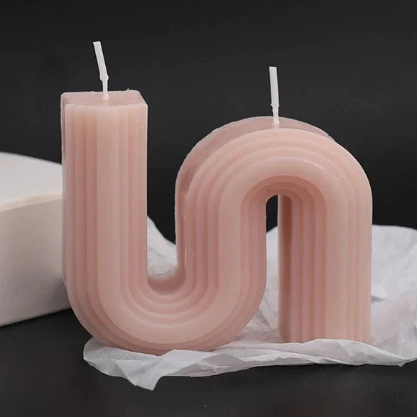 Unique 'S' Wave Shape Unscented Candle